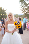 wedding bouquet toss (6)